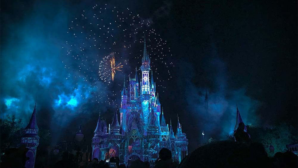Can't Forget The Disney Romance Orlando (Romantic Things To Do In Orlando)