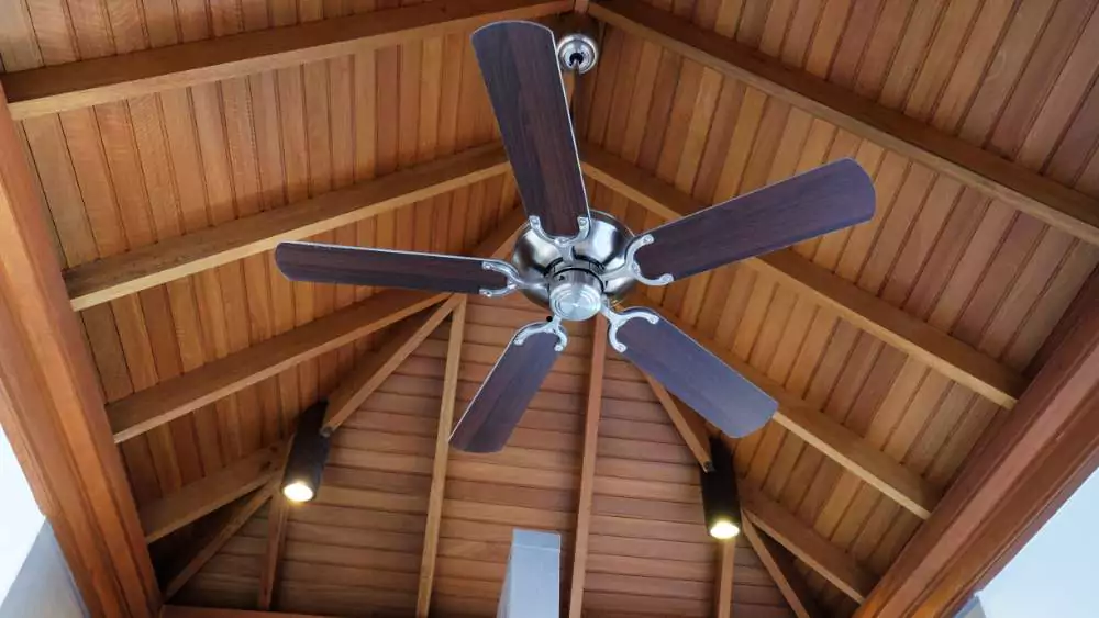 benefits of ceiling fan