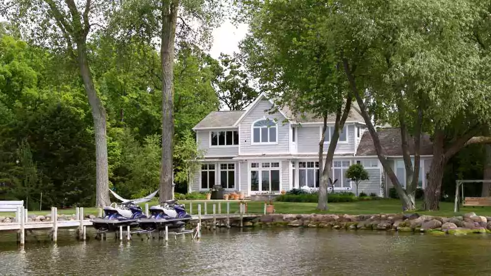 how to buy a lake house