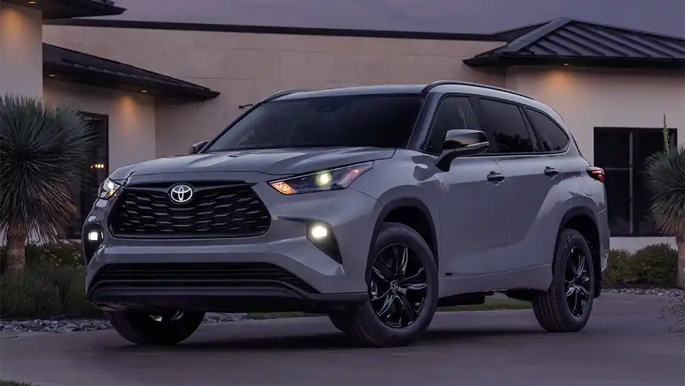 Toyota Highlander (Best Family Vehicles)