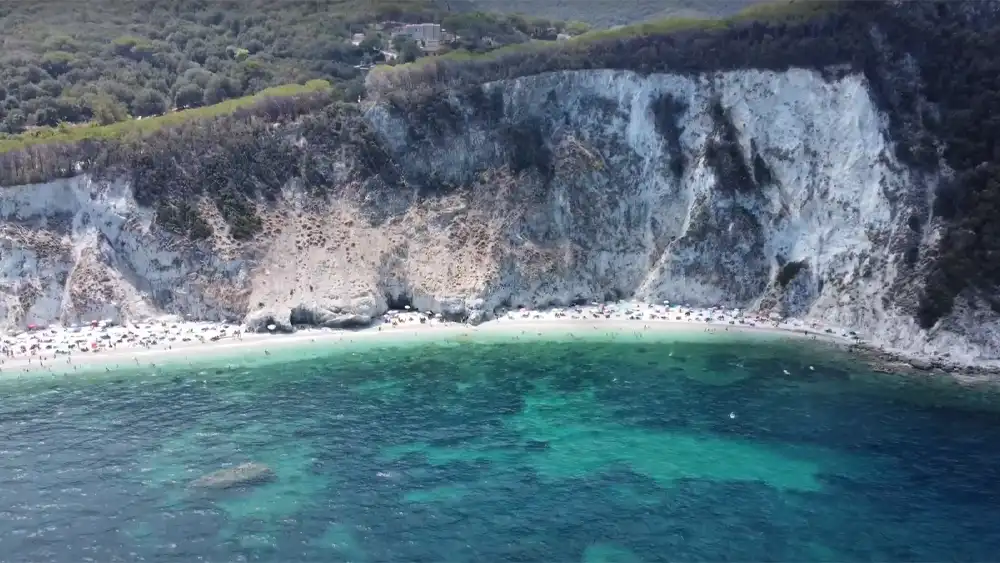 Spiaggia di Sansone Beach