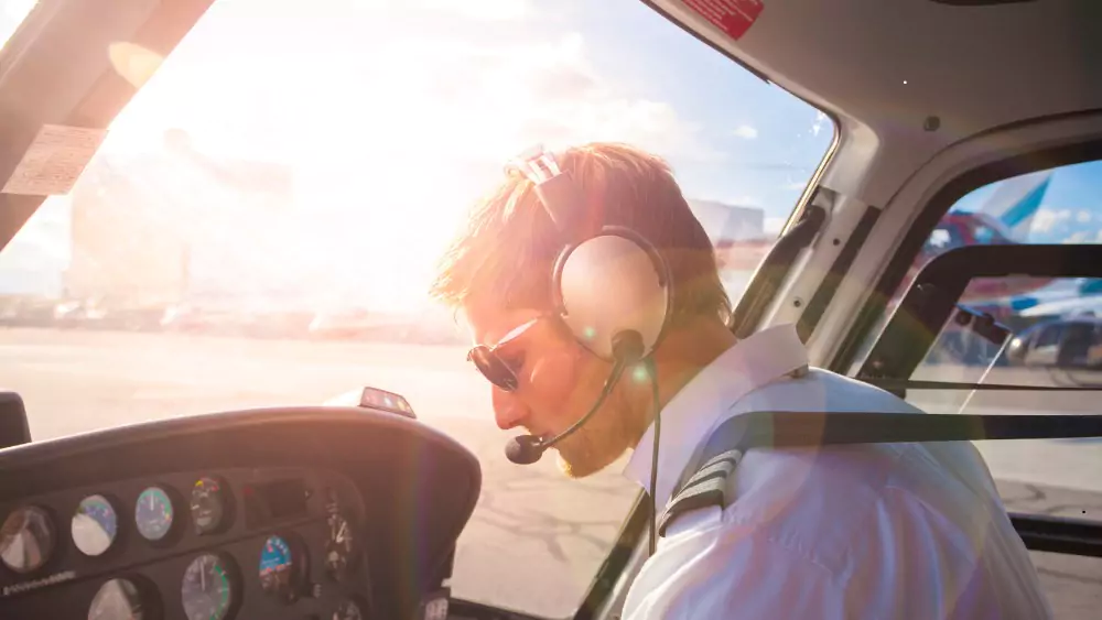 Emergency Safety Gear That Every Pilot Should Carry