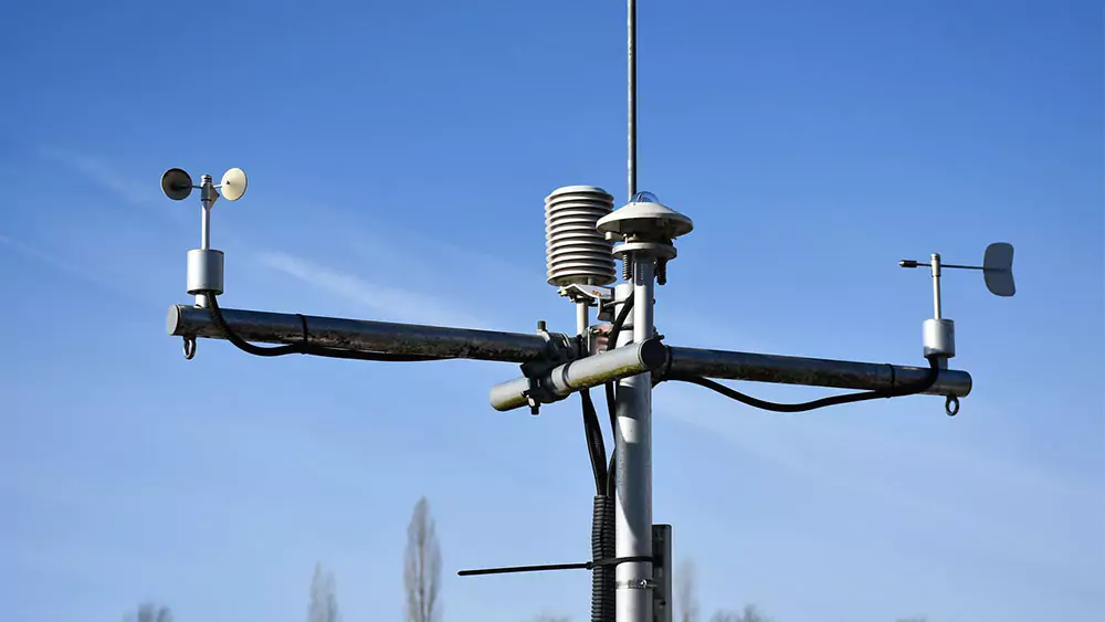 Smart Weather Monitoring Stations